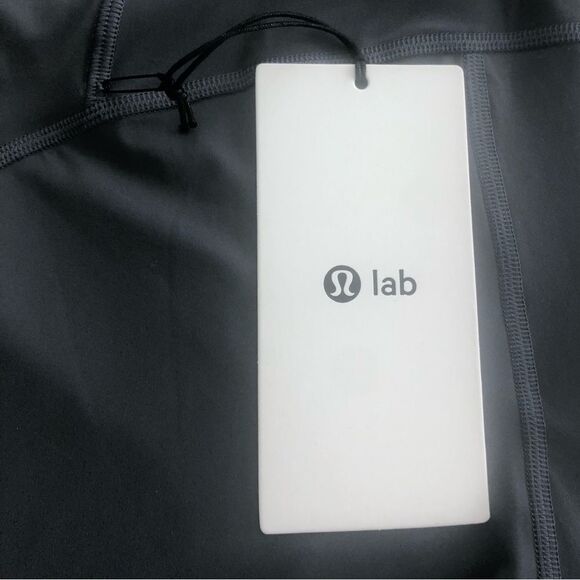 Size 6 Lululemon lab Nulux and Mesh One-Piece 8" Anchor - Picture 8 of 16